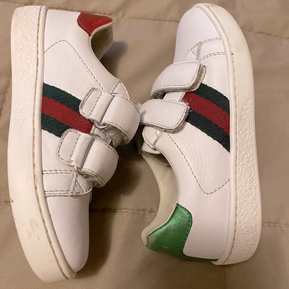 GUCCI Ace Leather children’s sneaker Size 9